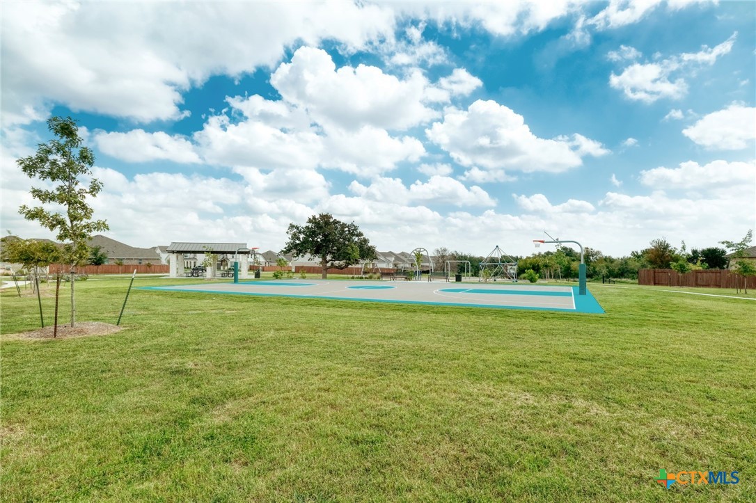 main property photo 31