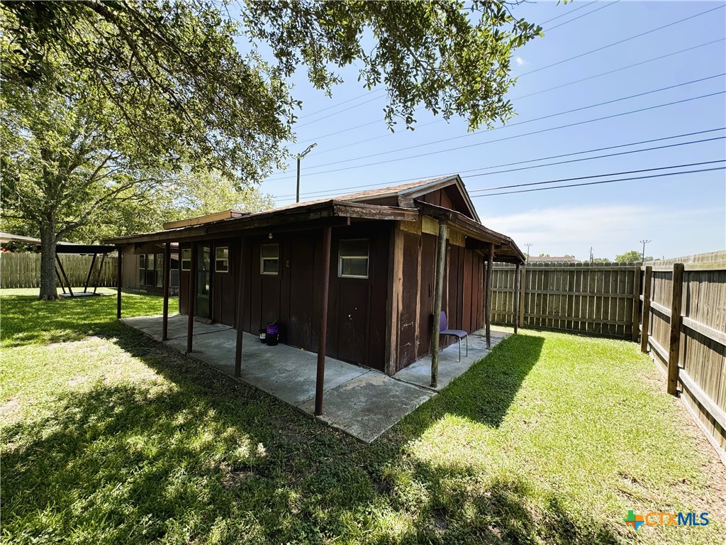 main property photo 43