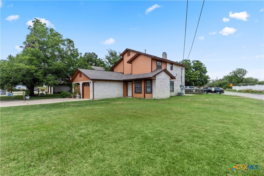 main property photo 7