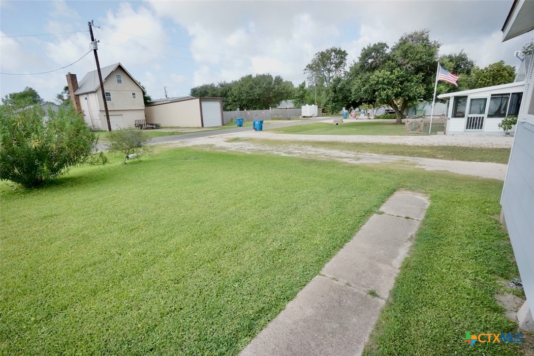 main property photo 3