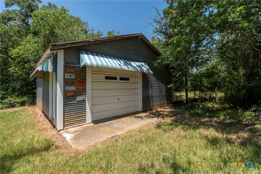 main property photo 21