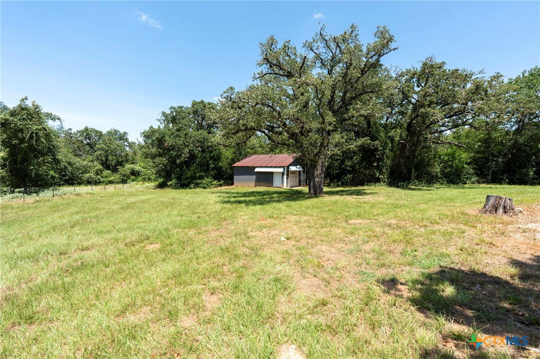 main property photo 27