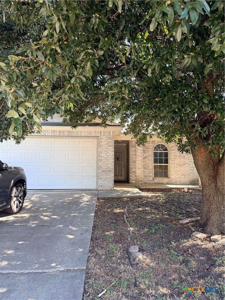 main property photo 0