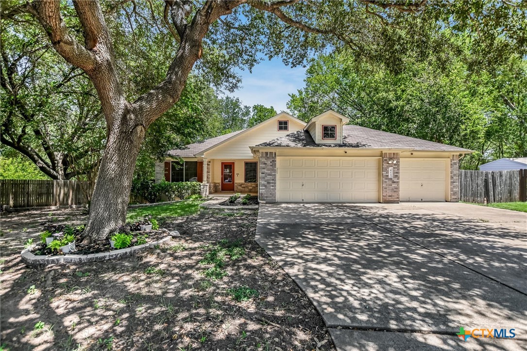 main property photo 0