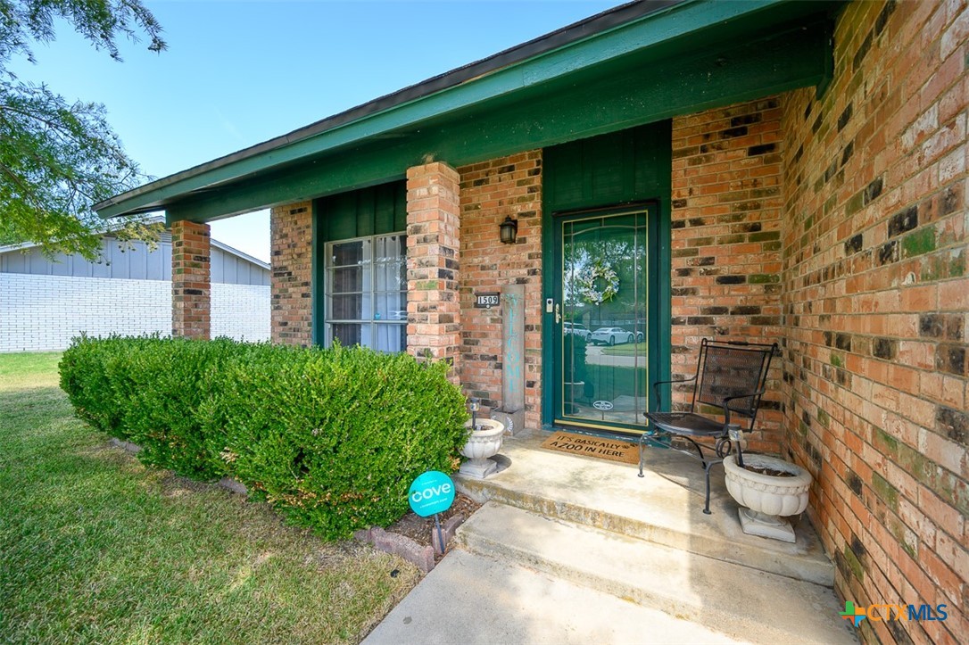 main property photo 21