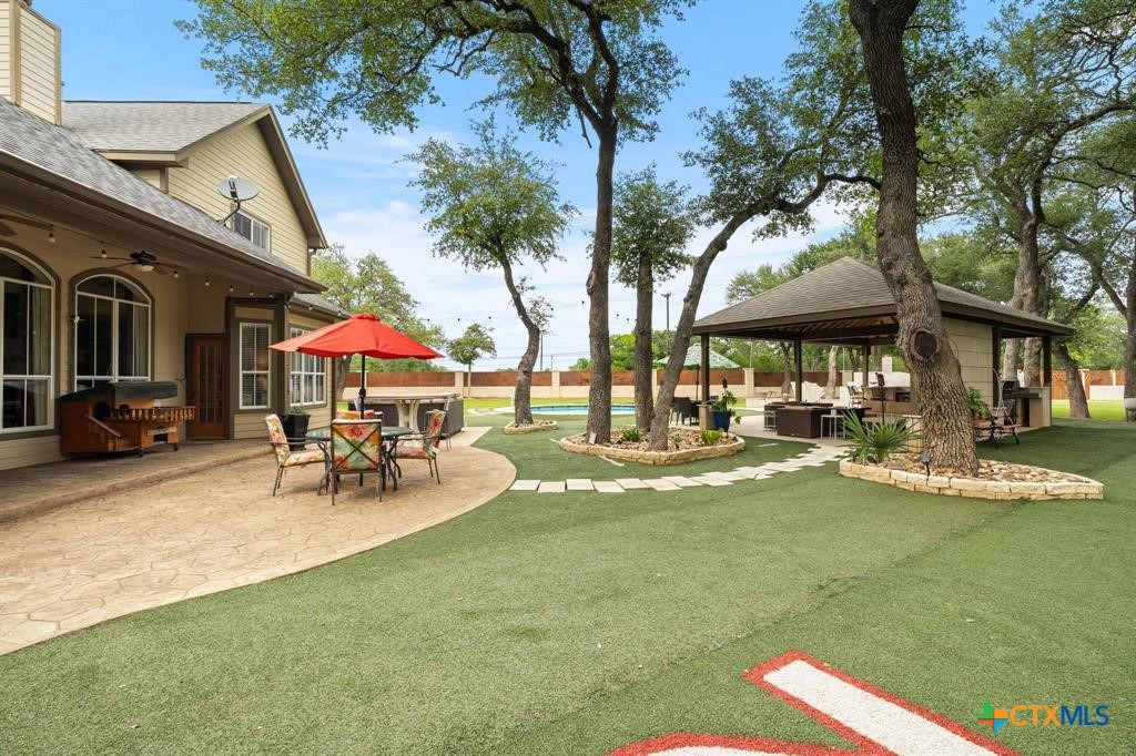 main property photo 22
