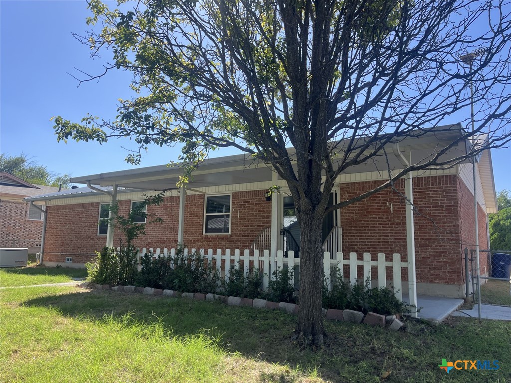 main property photo 18