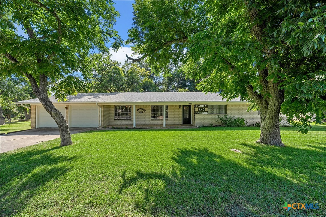 main property photo 0