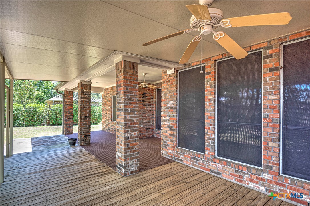 main property photo 41