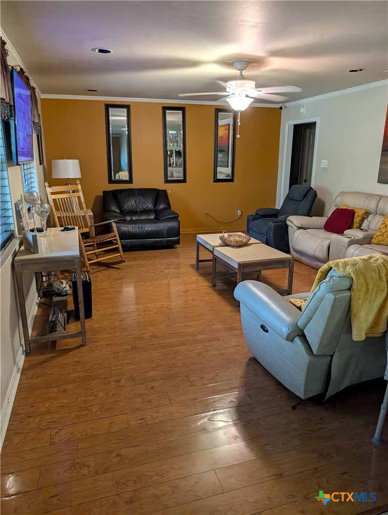 main property photo 16