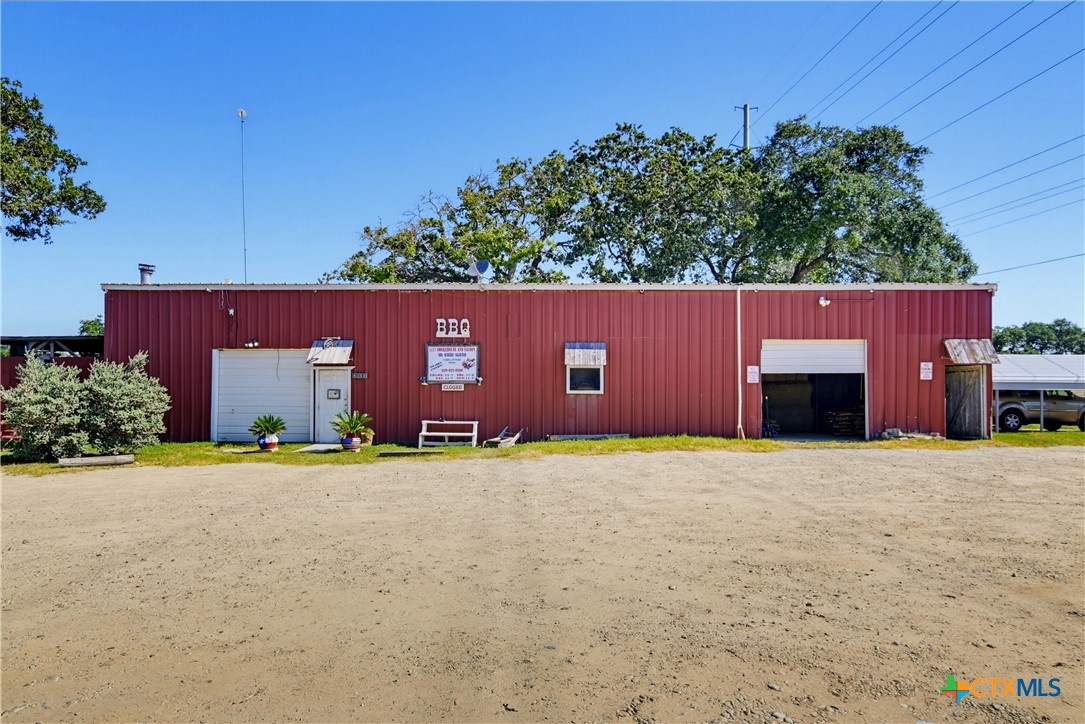 main property photo 10