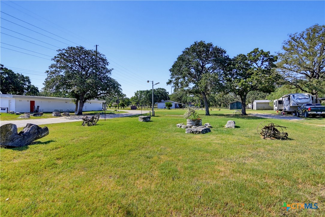 main property photo 23