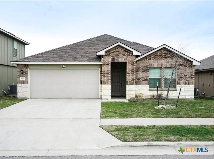 main property photo 0