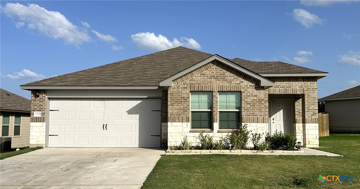 main property photo 0