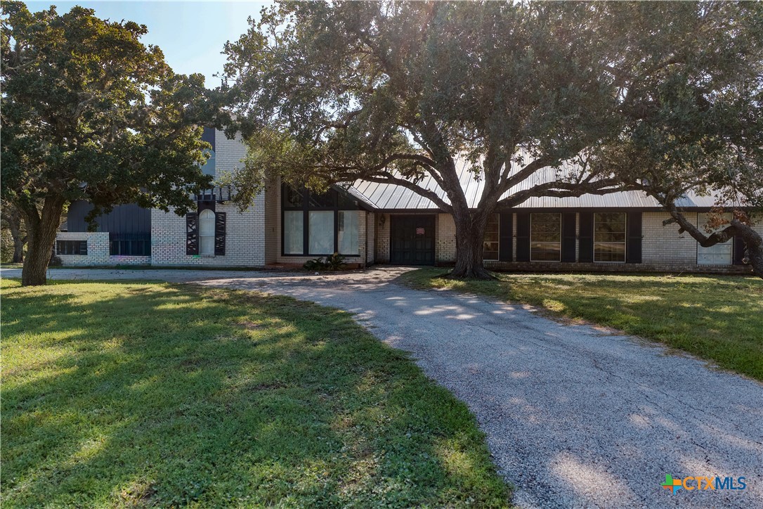 main property photo 0