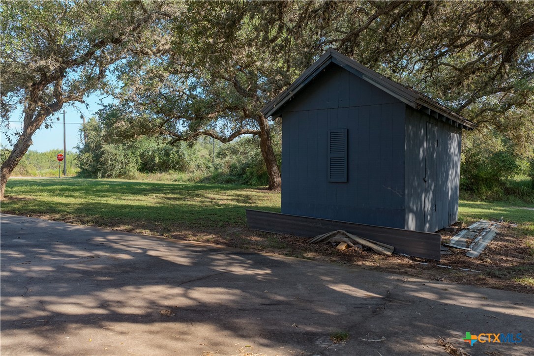 main property photo 44