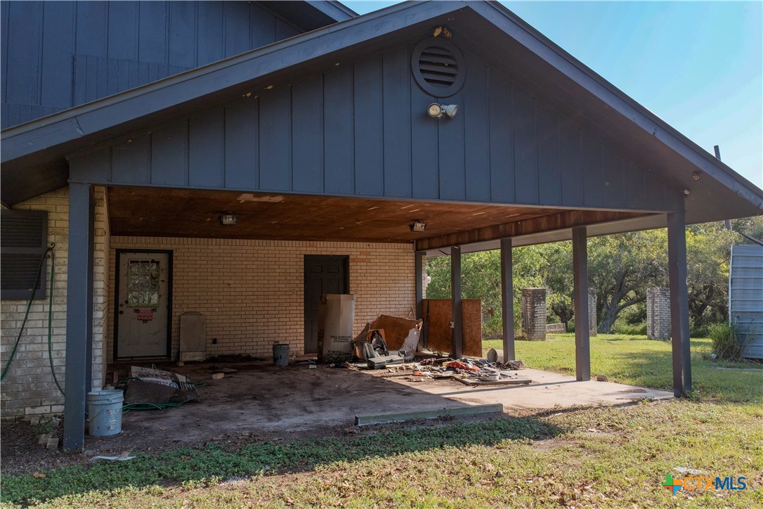 main property photo 6