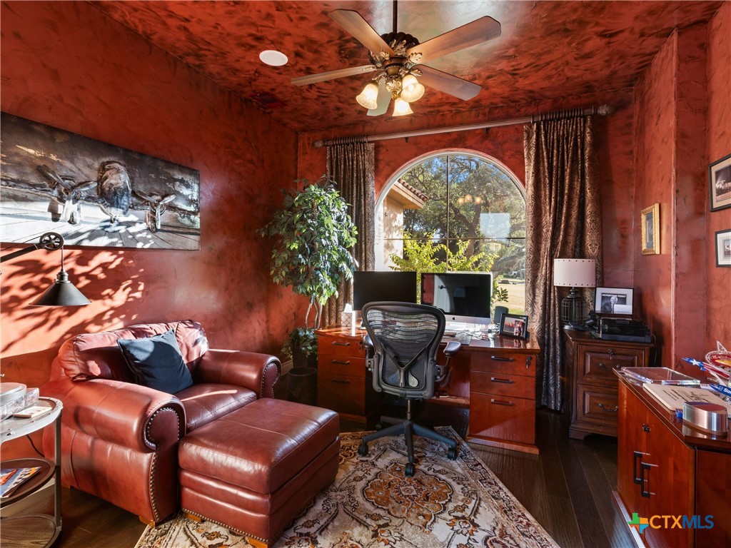 main property photo 29