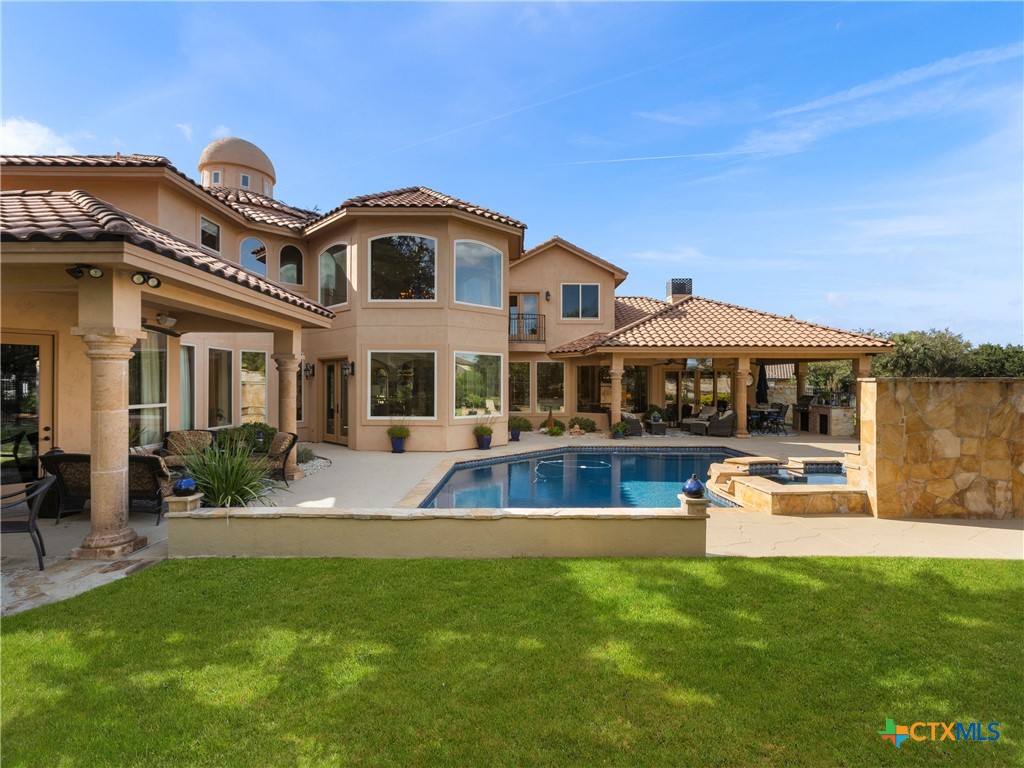 main property photo 41