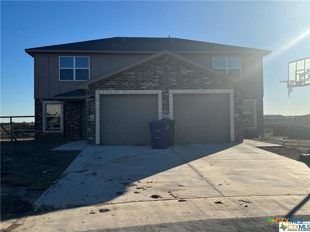 main property photo 0