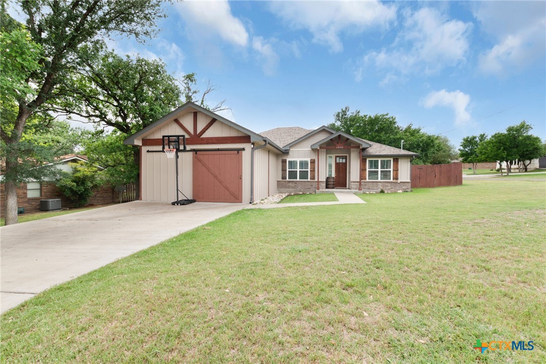 main property photo 3