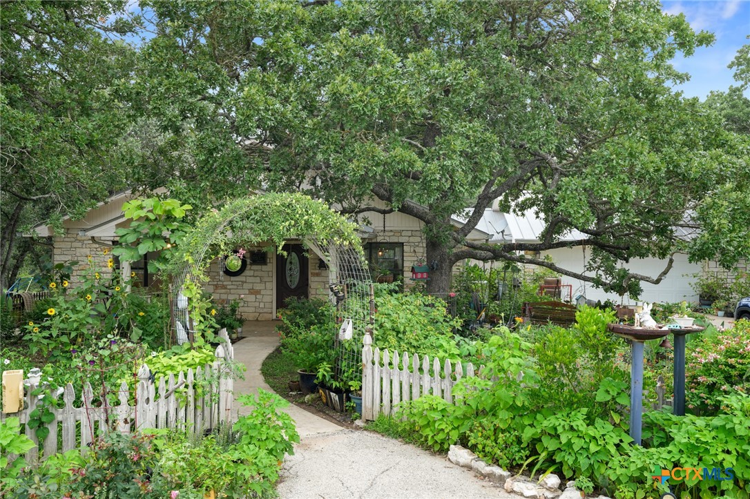 main property photo 0