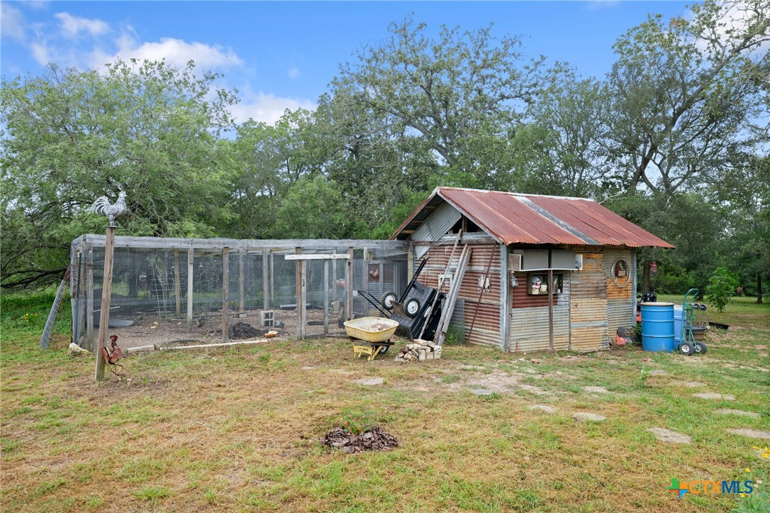 main property photo 22