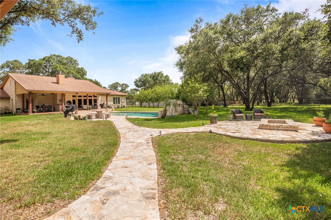 main property photo 30