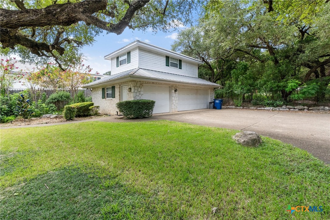 main property photo 27