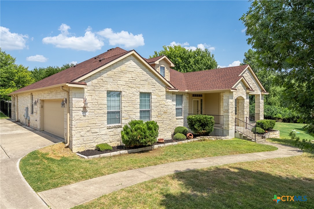 main property photo 42