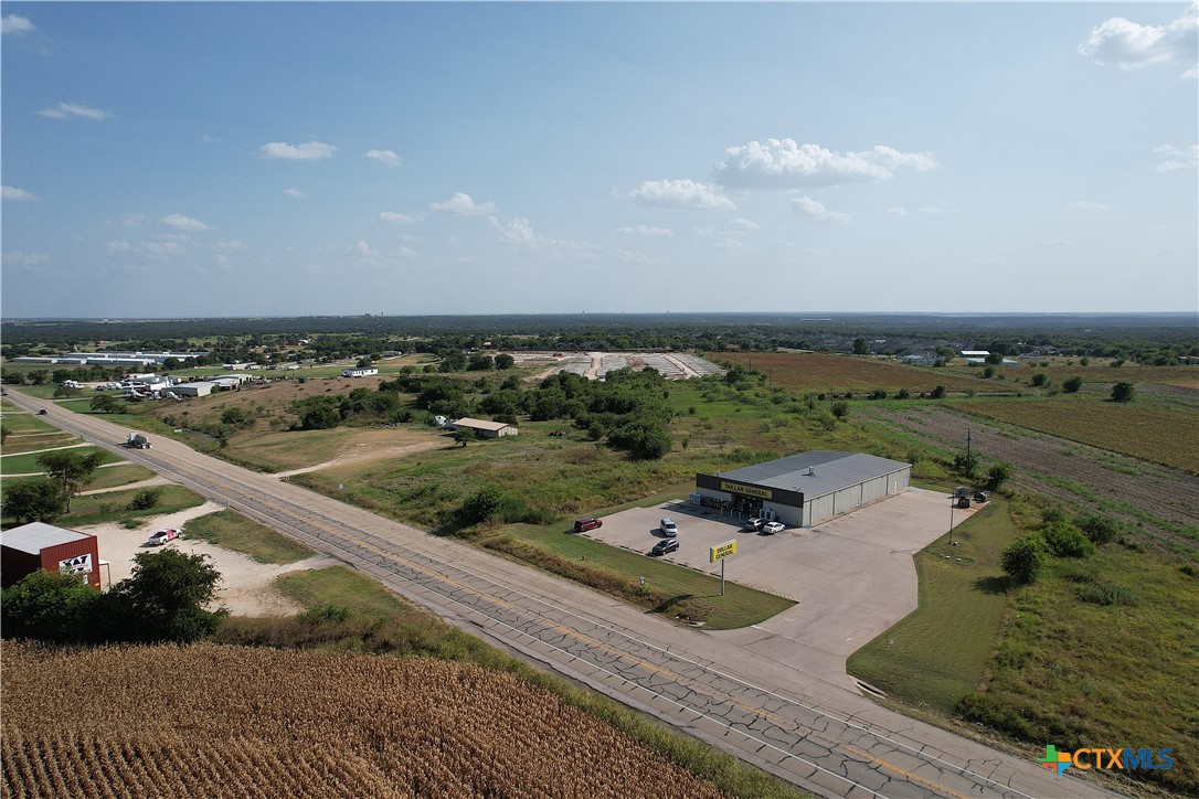 main property photo 7