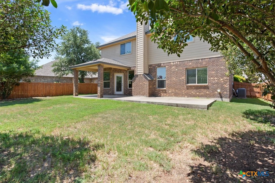 main property photo 32