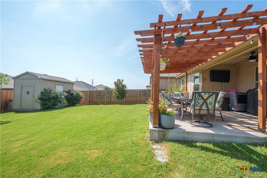 main property photo 35