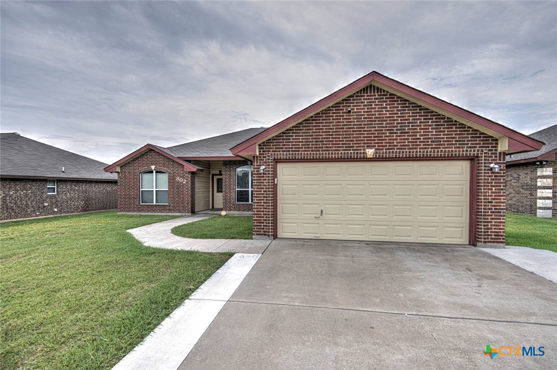 main property photo 1
