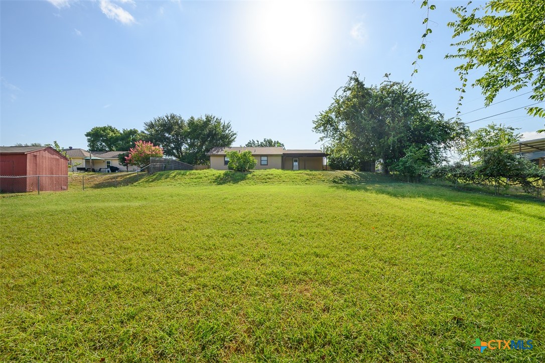 main property photo 22
