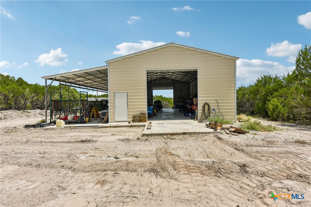main property photo 35
