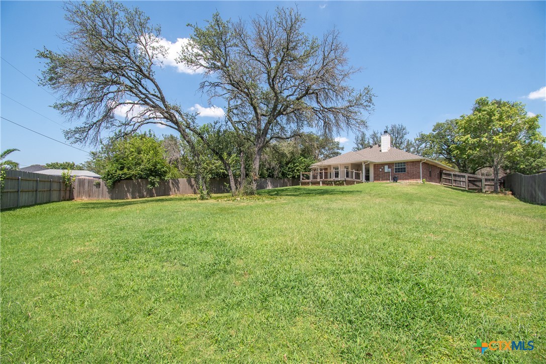 main property photo 26