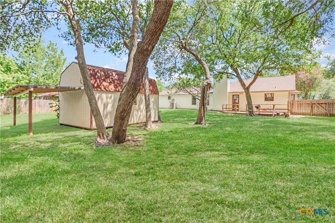 main property photo 30