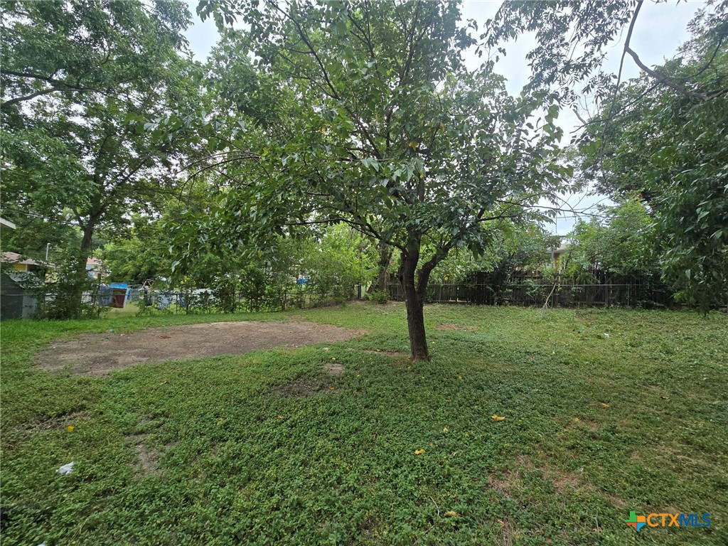 main property photo 21