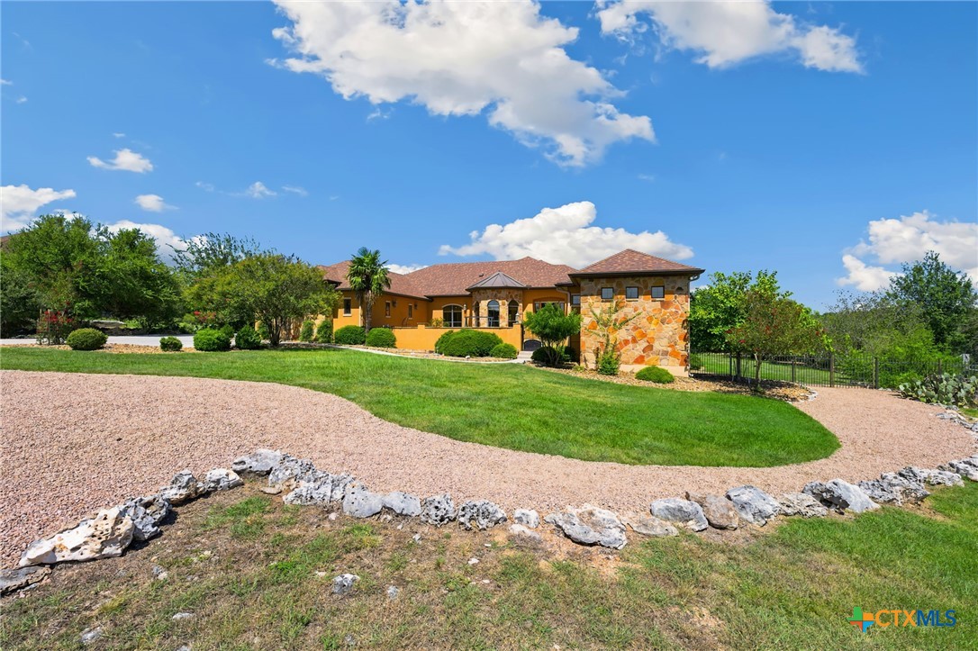 main property photo 30