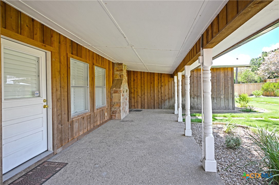 main property photo 5