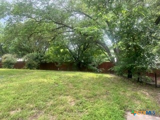 main property photo 37