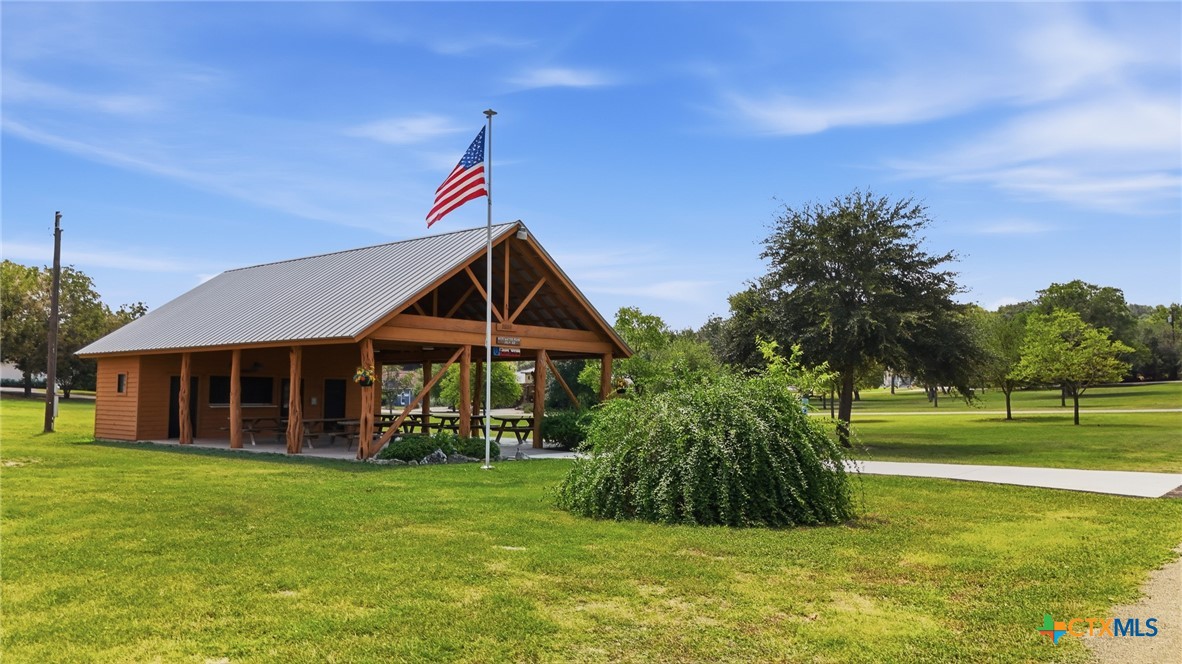 main property photo 34