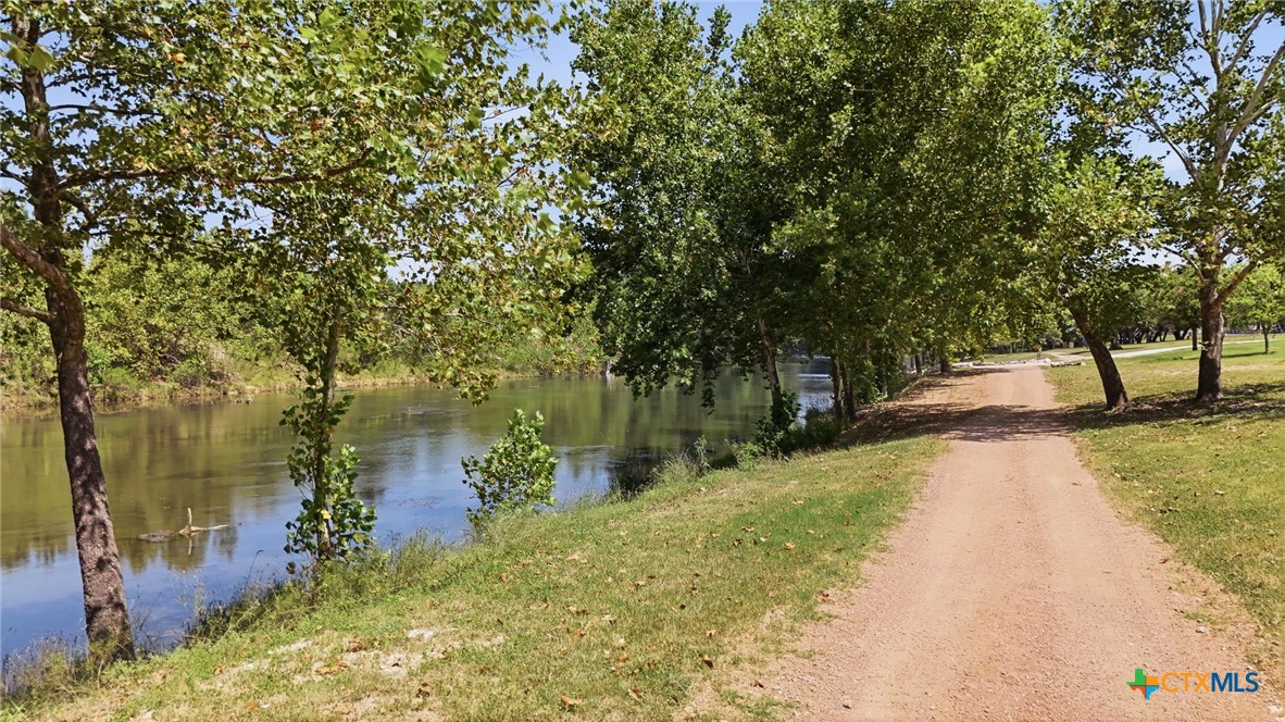 main property photo 41