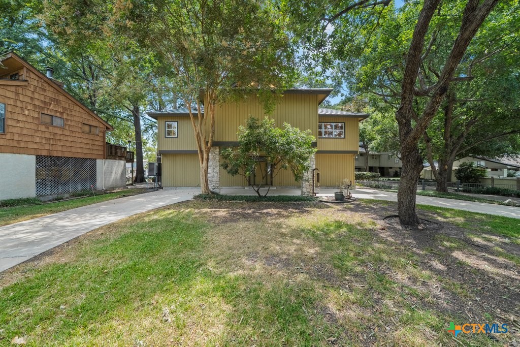 main property photo 45