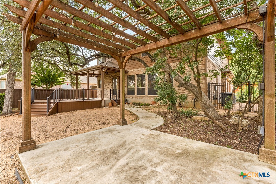 main property photo 39