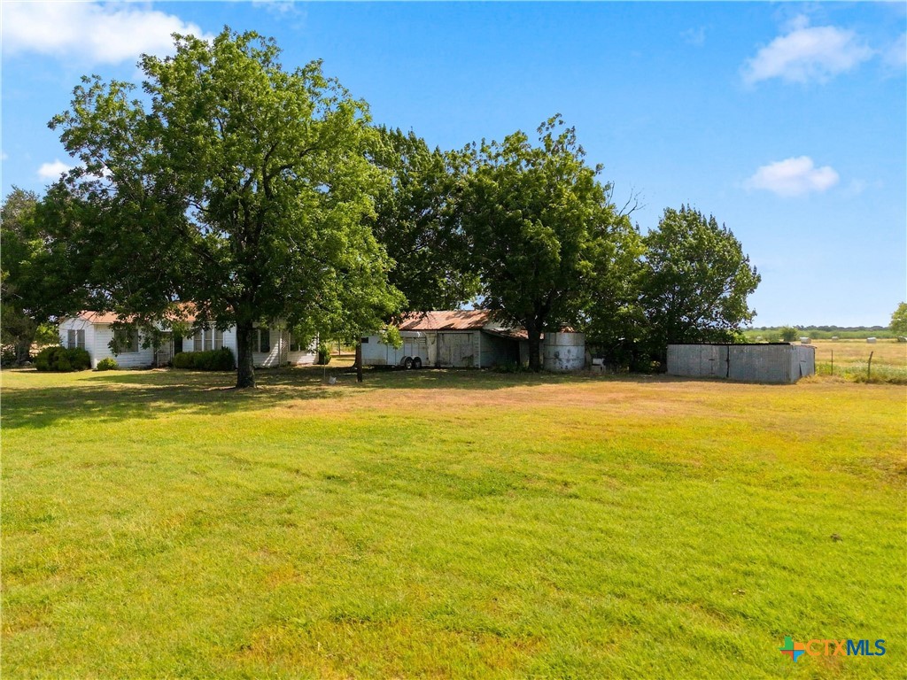 main property photo 6