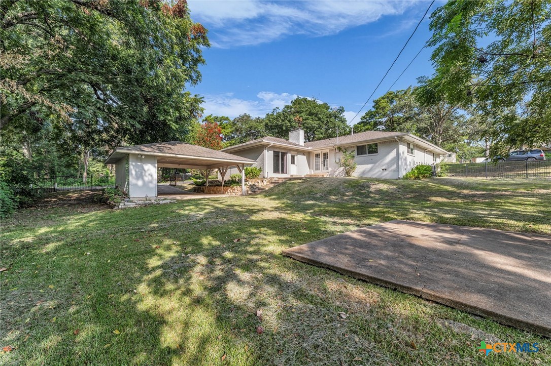 main property photo 32
