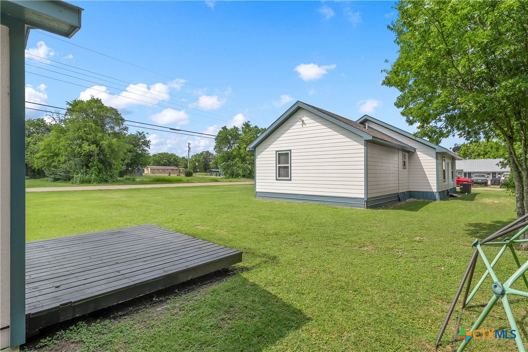 main property photo 25
