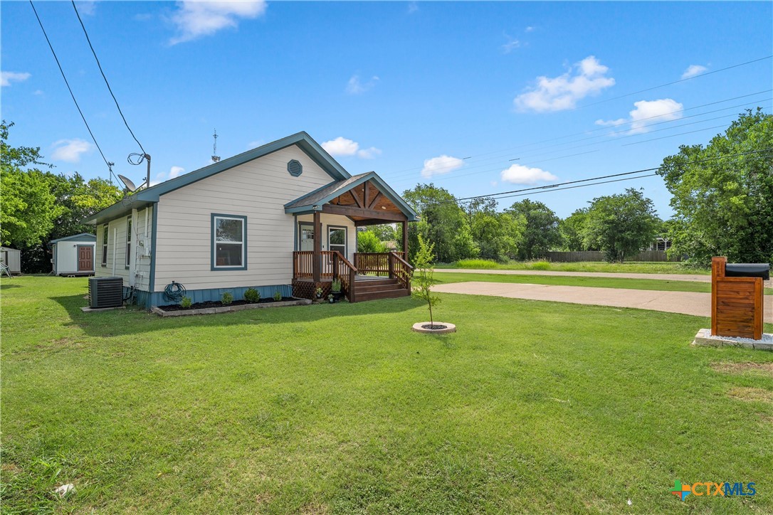 main property photo 26